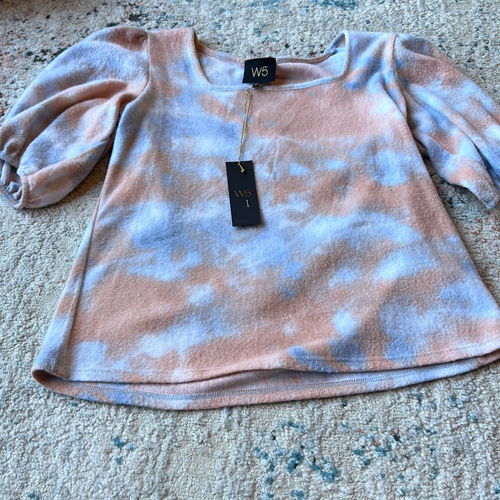Anthropology|W5 | NWT Soft Fuzzy Tie-Dye Puff Sleeve Shirt